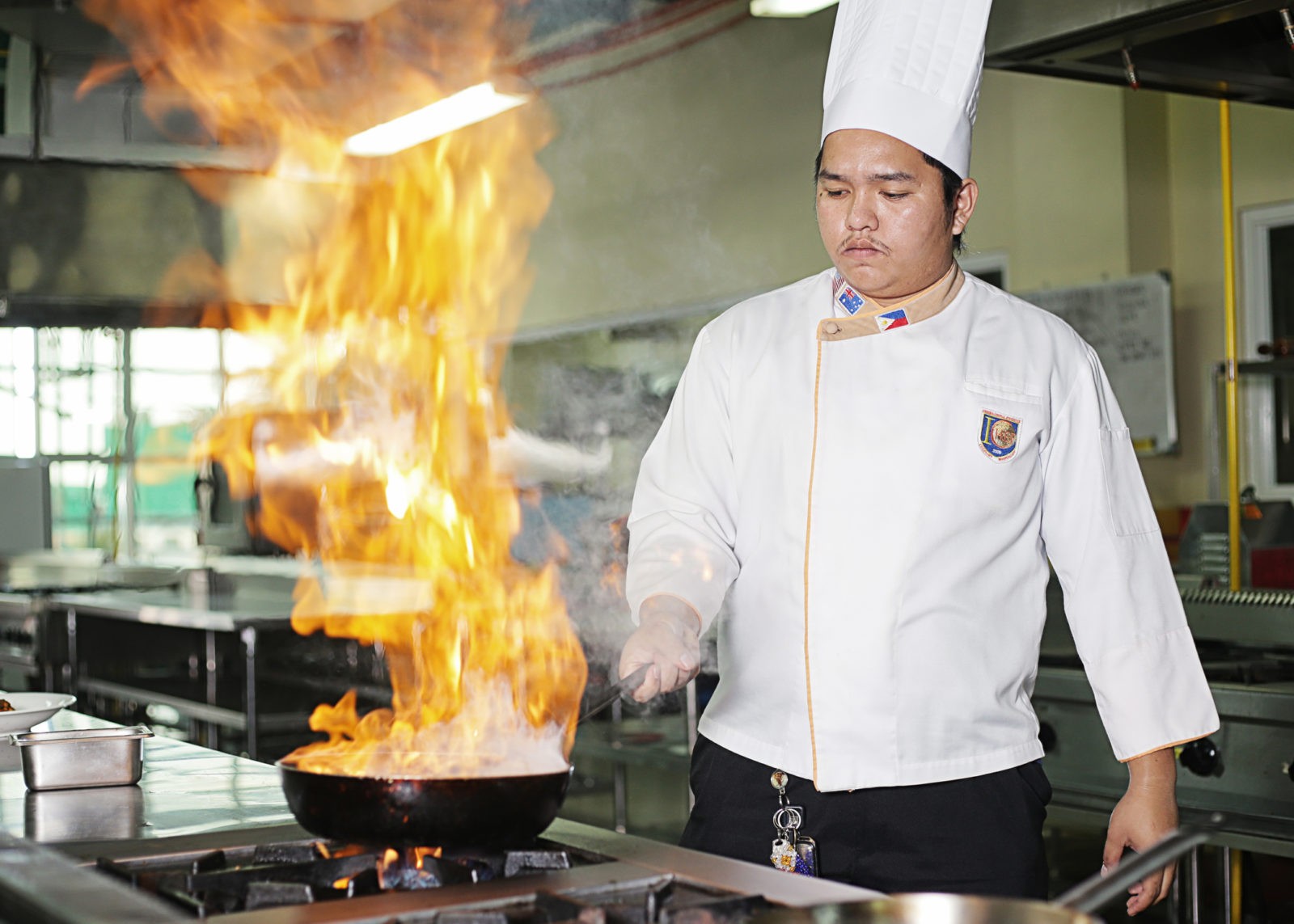 <p class="bg-txt">Experience practical entrepreneurial</p> <p>culinary trainings</p>